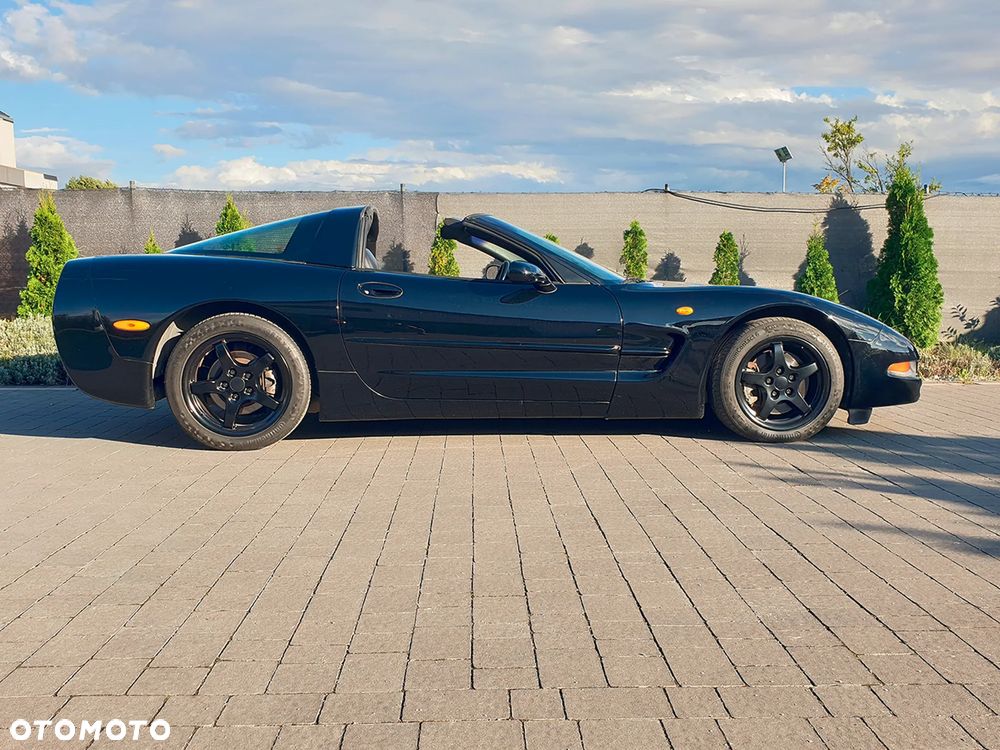 Chevrolet Corvette 5.7 - 9
