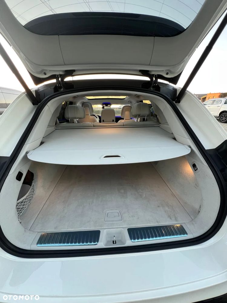 Mercedes-Benz EQS - 17