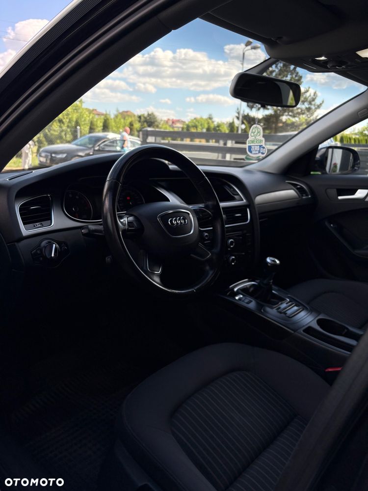 Audi A4 Limousine 1.8 TFSI Ambiente - 13