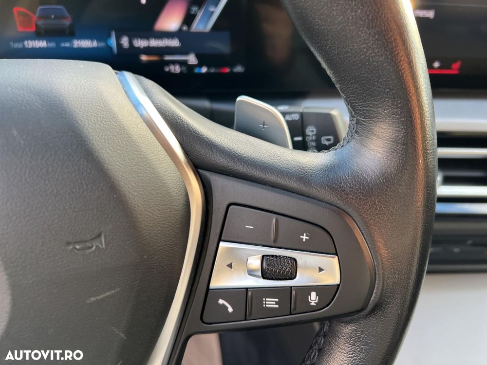 BMW Seria 3 318d AT MHEV - 24