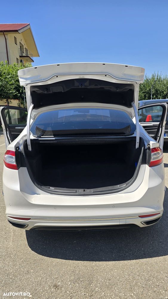 Ford Mondeo - 14