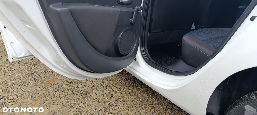 Renault Clio - 8