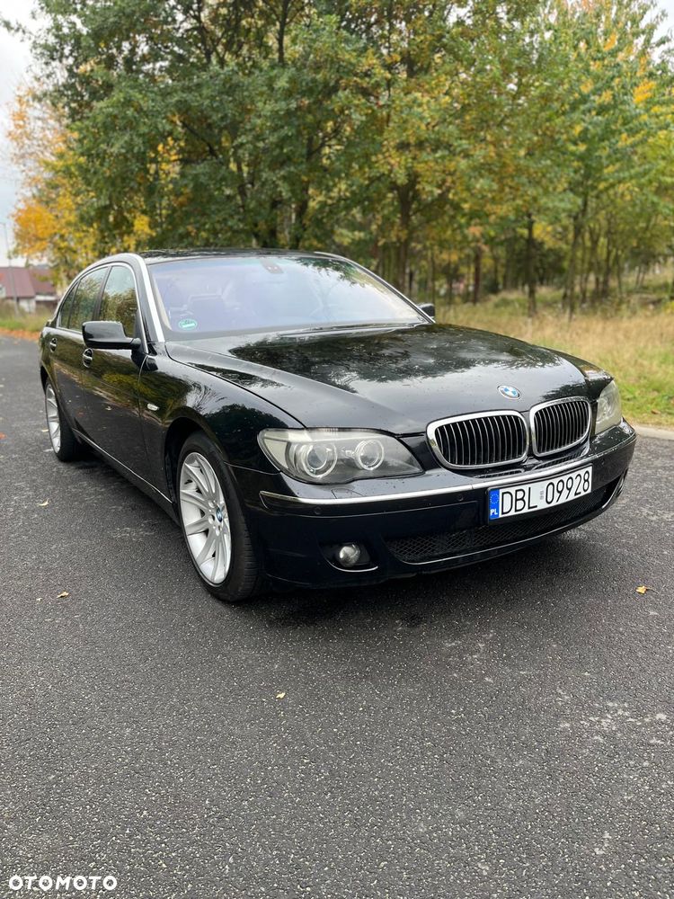 BMW Seria 7 740i L - 13