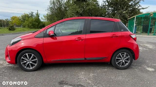 Toyota Yaris 1.5 20th Anniversary CVT - 2