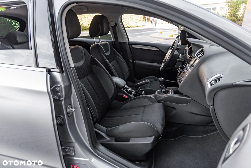 Citroën C4 PureTech 110 Selection - 23