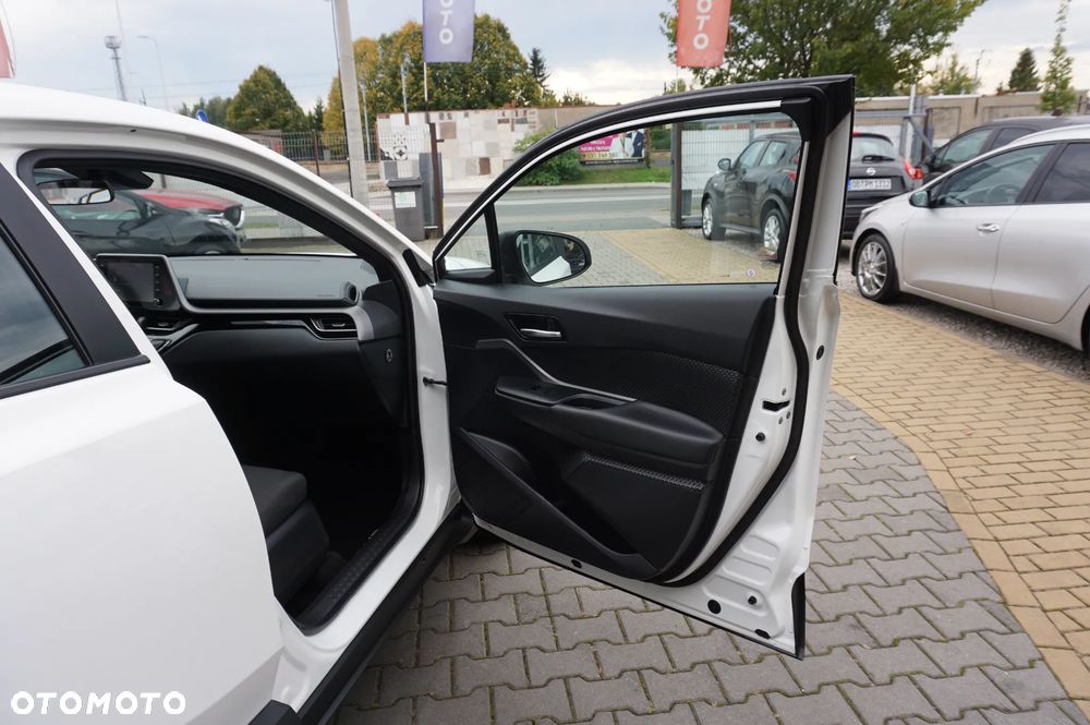 Toyota C-HR 1.8 Hybrid Premium - 26