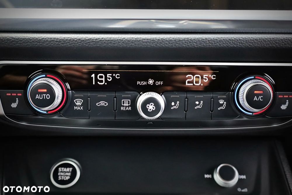 Audi Q3 35 TFSI S tronic - 34