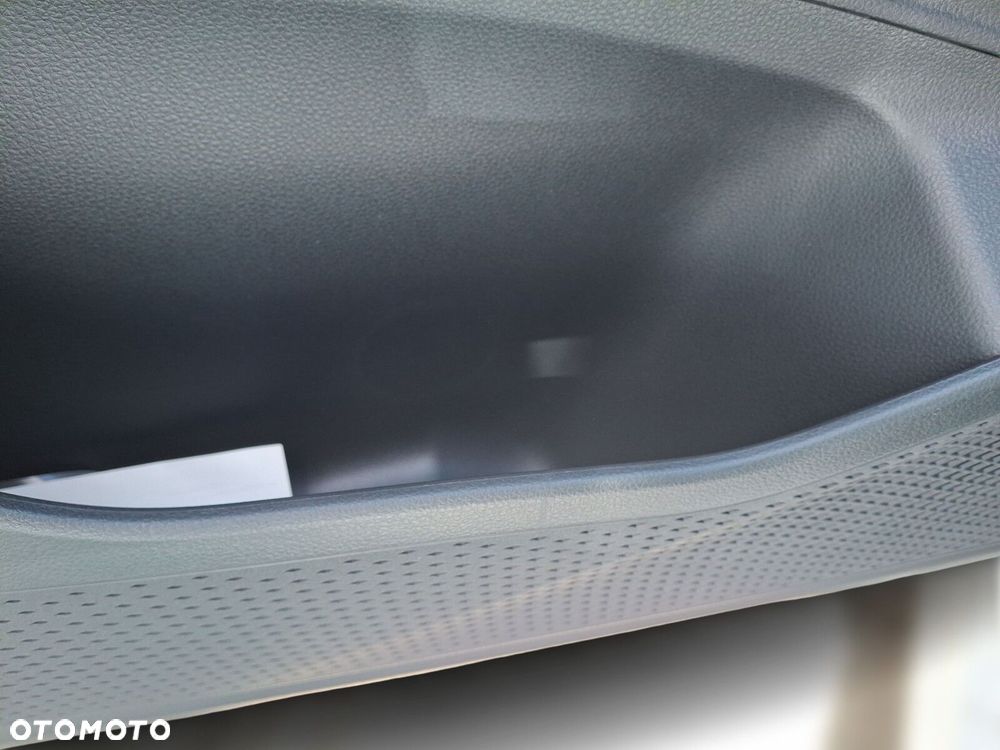 Volkswagen Caddy Cargo - 12