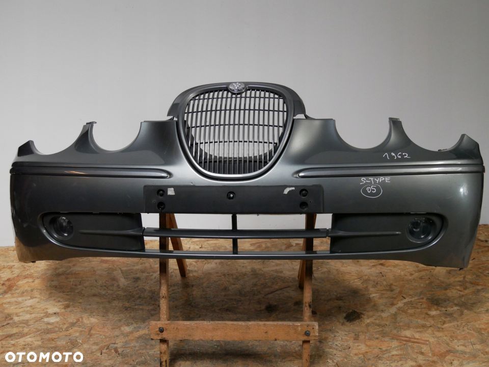 ZDERZAK PRZEDNI JAGUAR S-TYPE R SPORT PLUS HALOGEN - 1