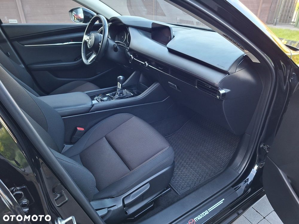 Mazda 3 2.0 mHEV Hikari - 9