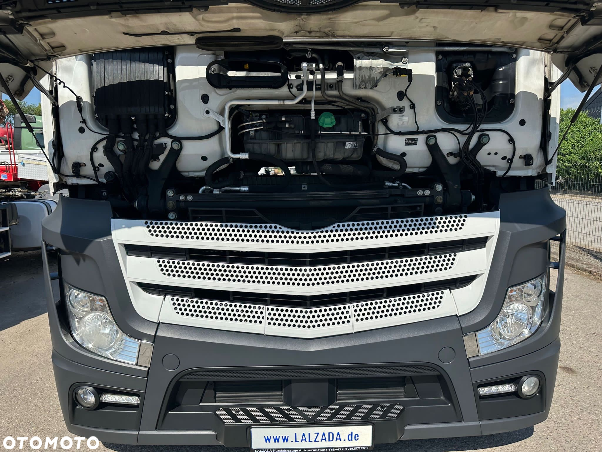Mercedes-Benz 1845 ! 436000km!! Full serwis !! Z Niemiec - 4