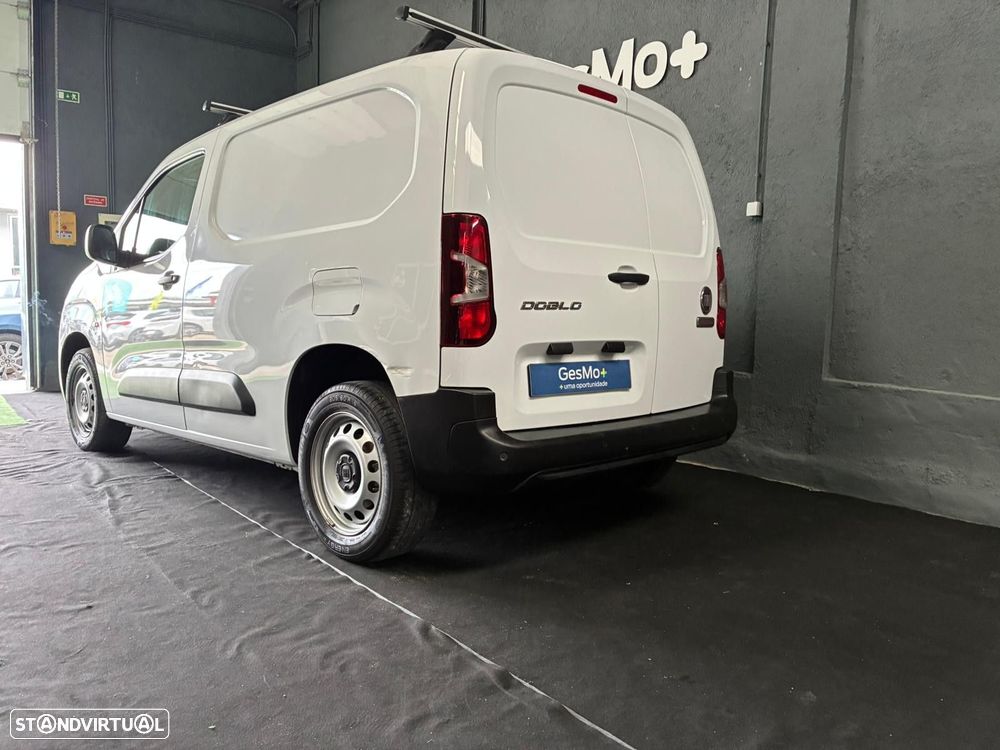 Fiat Doblo Outro - 5