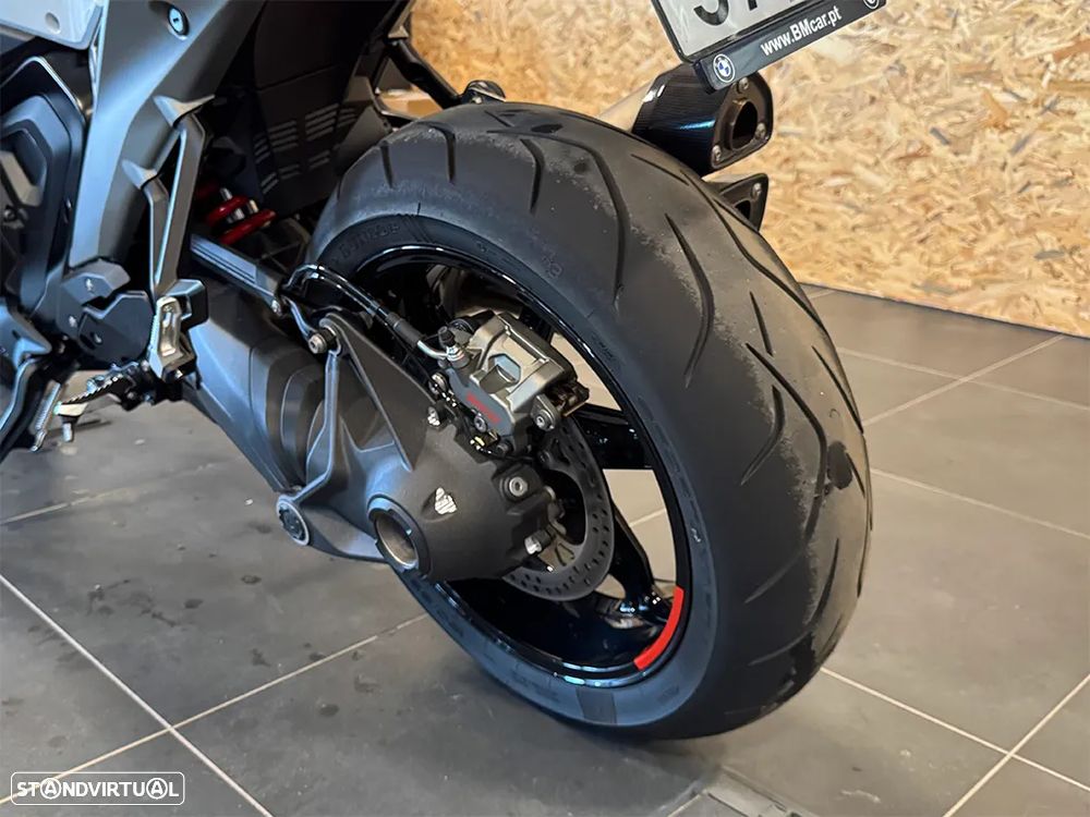 BMW R 1300 GS R 1300 R - 8