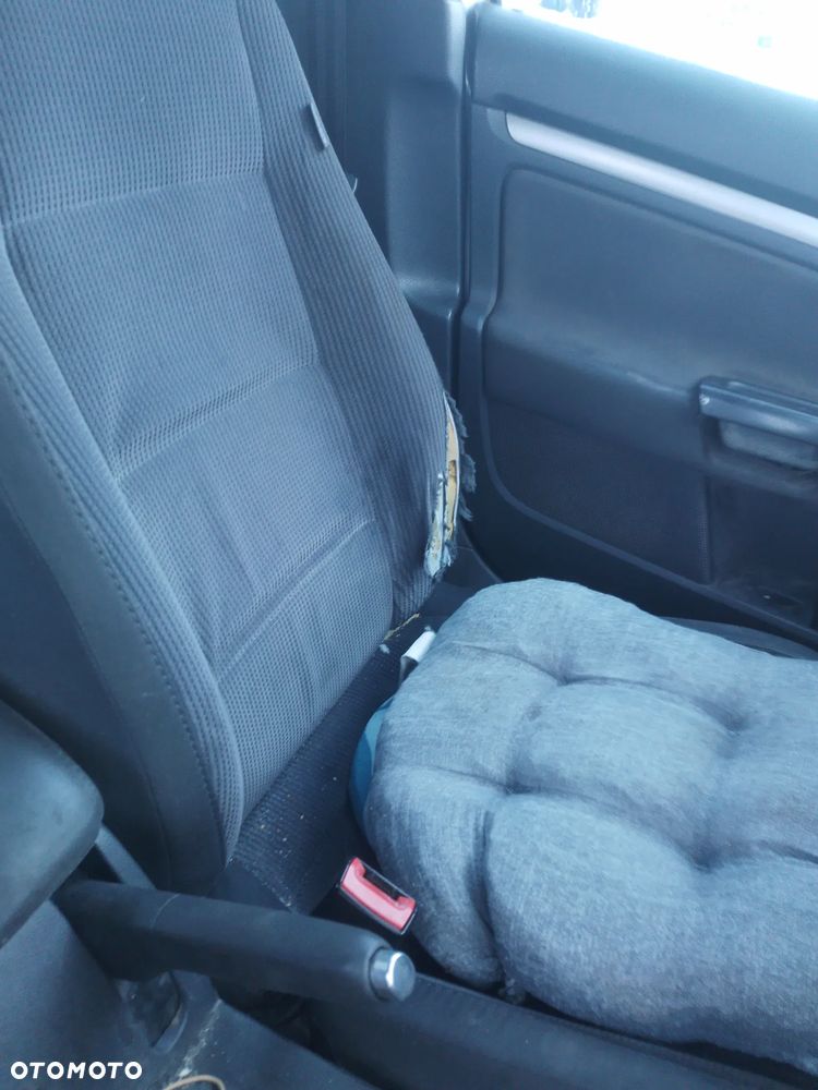 VW JETTA 1.6 BSE  05-11 - OSŁONA PRZECIWSŁONECZNA PRAWA LEWA - 36