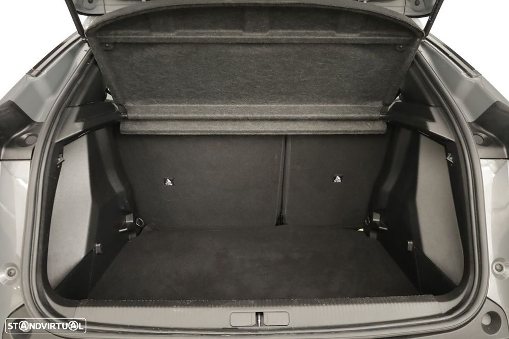 Peugeot 2008 1.2 PureTech Allure - 23