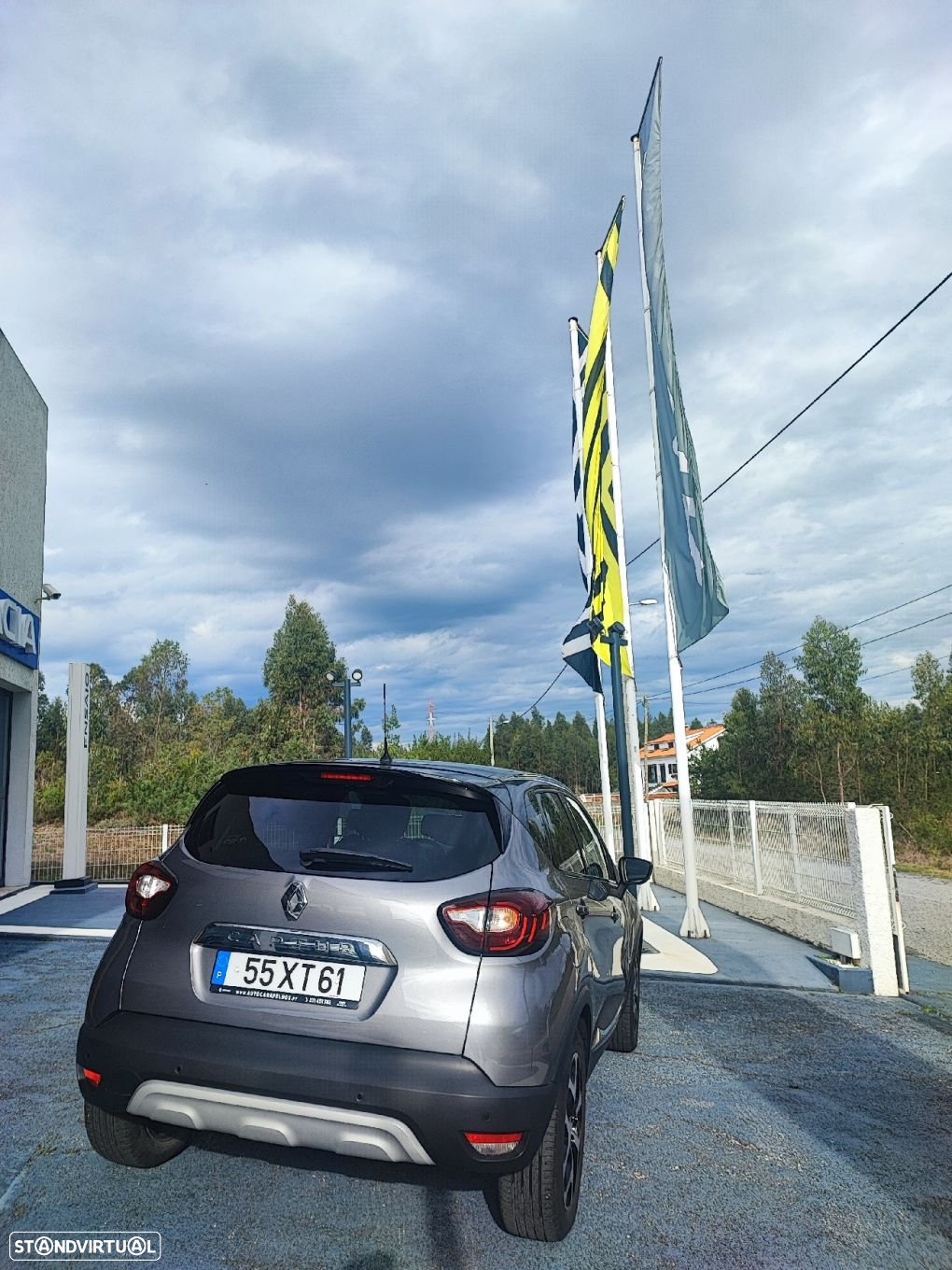 Renault Captur 0.9 TCE Exclusive - 3