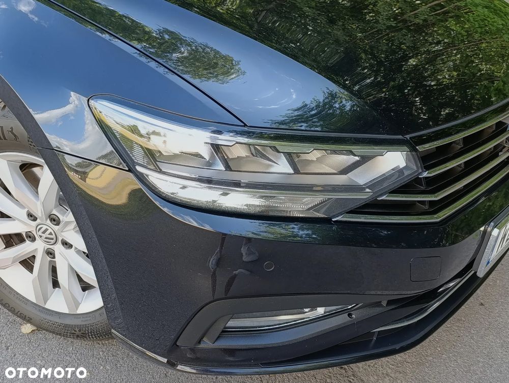 Volkswagen Passat 2.0 TDI EVO Business DSG - 27