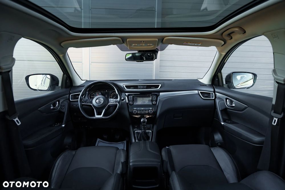 Nissan Qashqai 1.6 DCi Tekna+ - 17