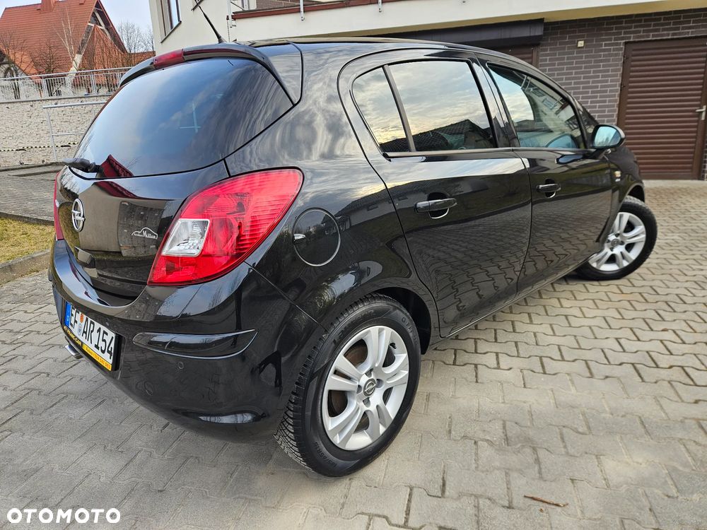 Opel Corsa 1.4 16V Active - 25