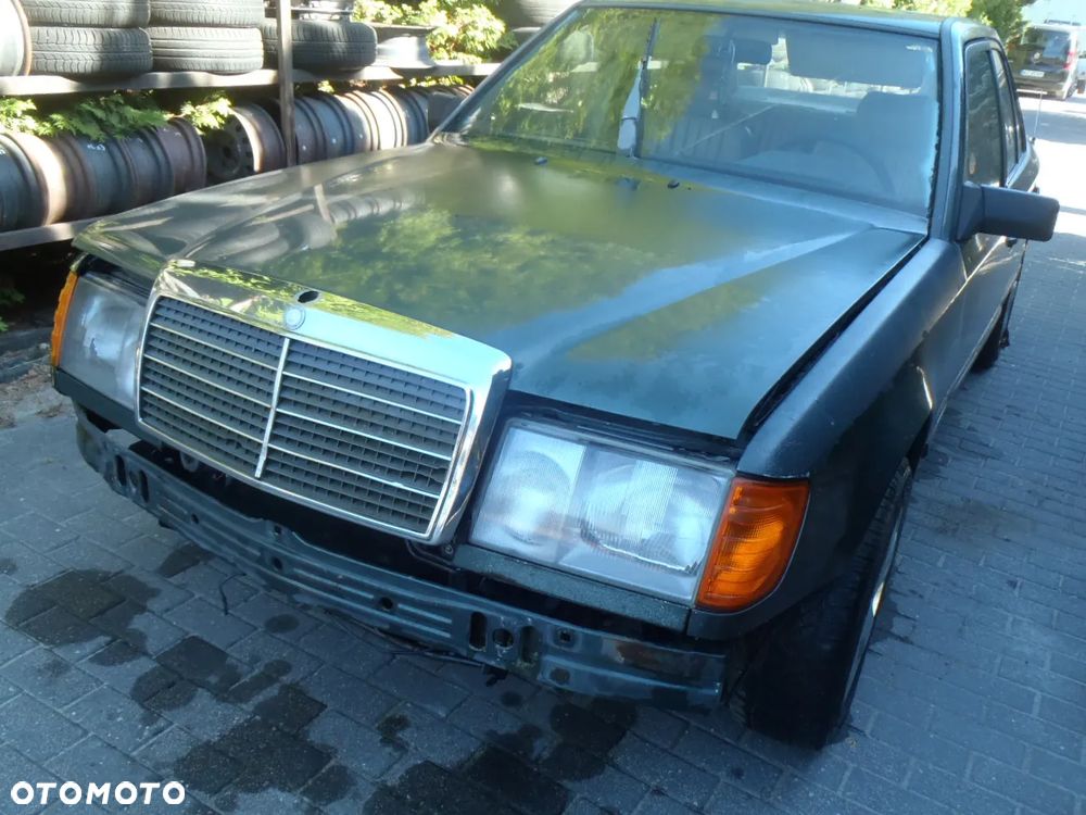 kabina buda karoseria drzwi maska dach błotniki silnik skrzynia tapicerka koła szyba mercedes benz w124 w 124 124 3,0 d - 2
