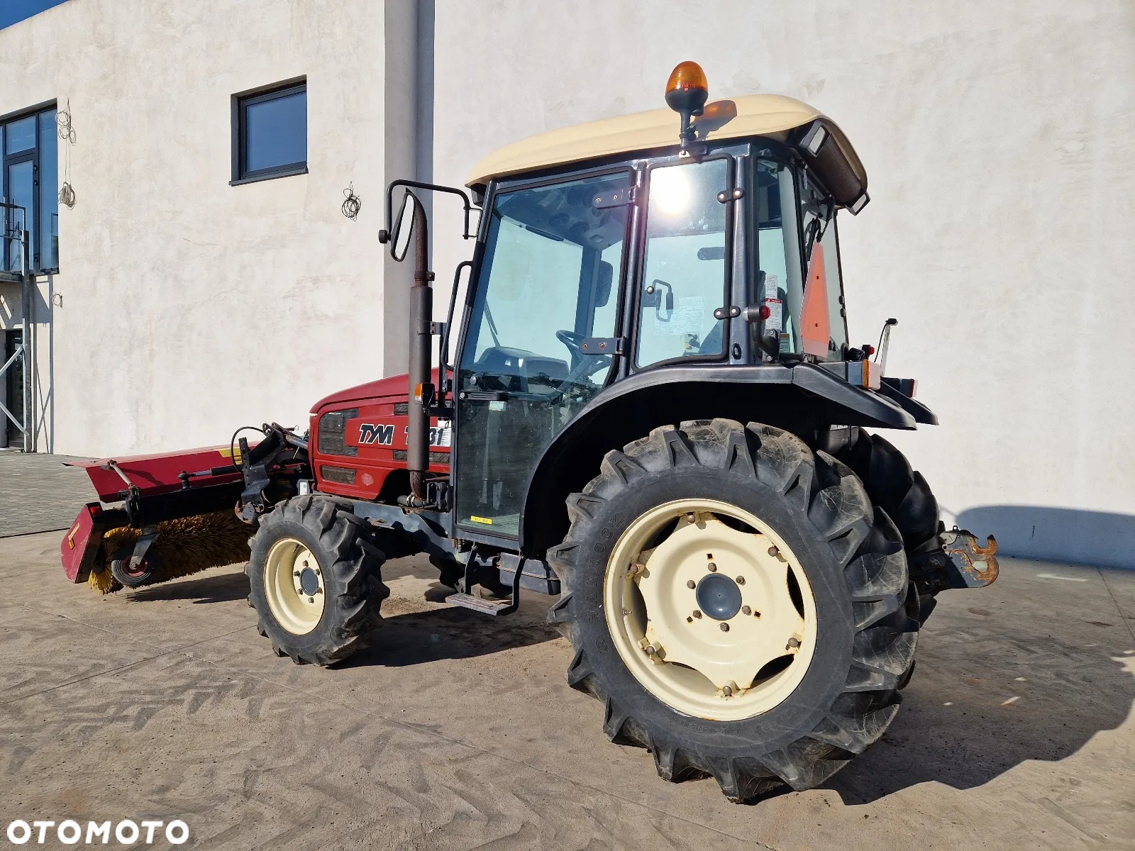 TYM T431 P569 KUBOTA KIOTI - 7