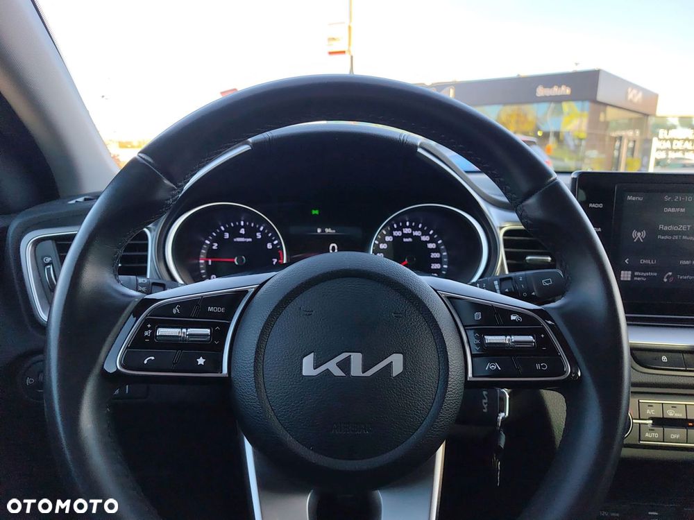 Kia Ceed - 23