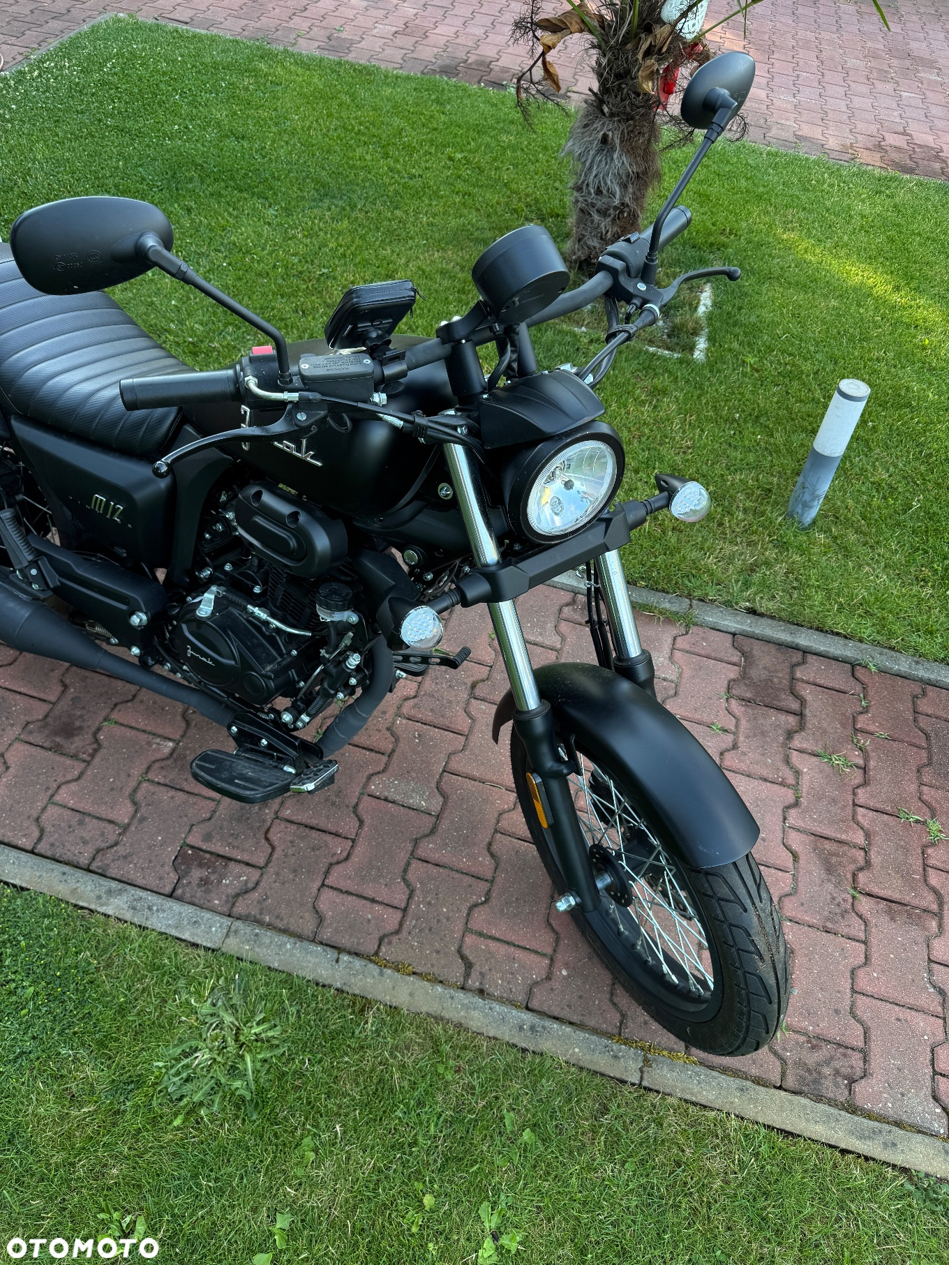 Junak M12 - 7
