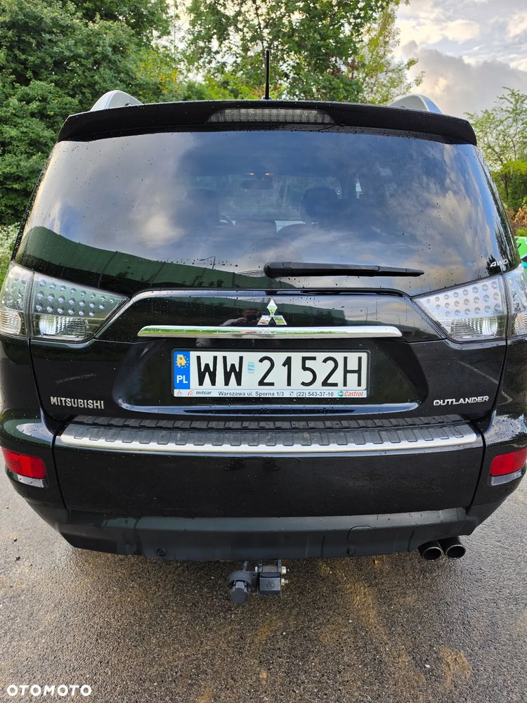 Mitsubishi Outlander 2.0 DID Intense + - 8