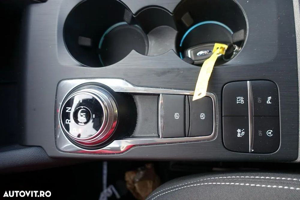 Ford Focus 1.5 EcoBlue Start-Stopp-System Aut. TITANIUM - 5