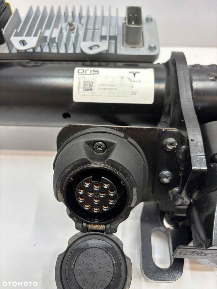 Tesla X Plaid Hak Holowniczy 1027583-90-J - 9