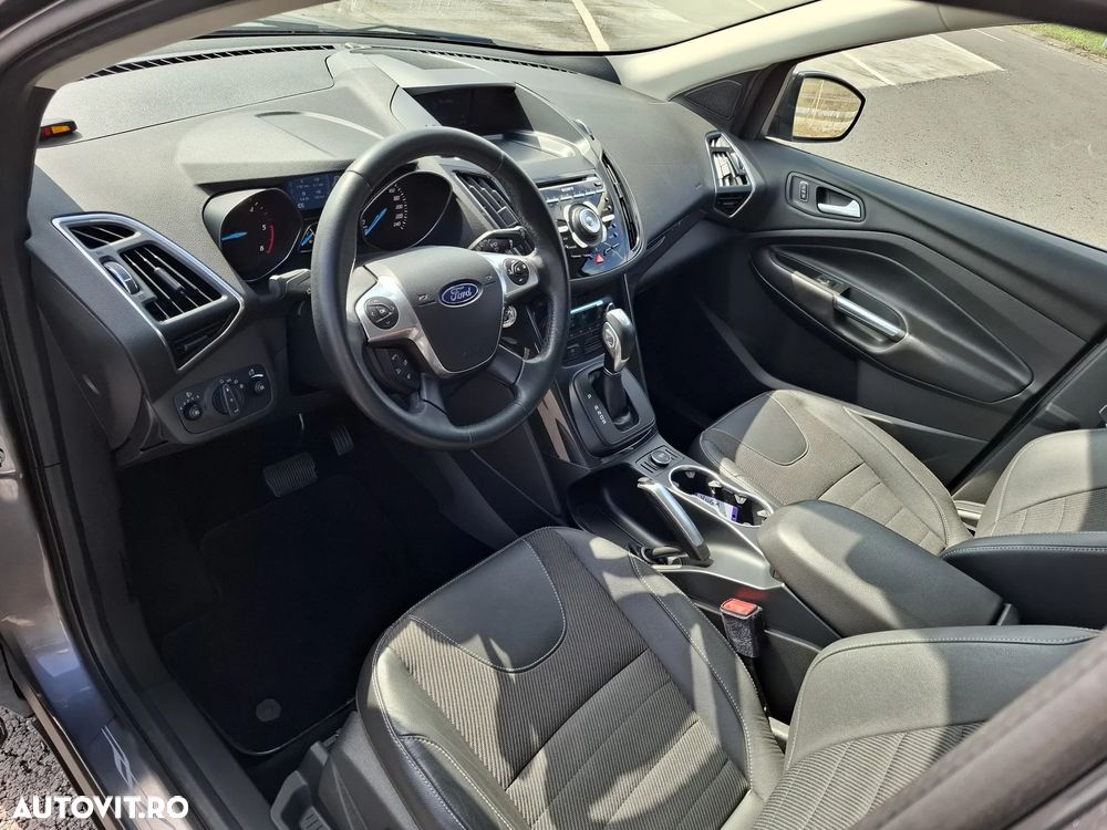 Ford Kuga 2.0 TDCi 4x4 Aut. Titanium - 11