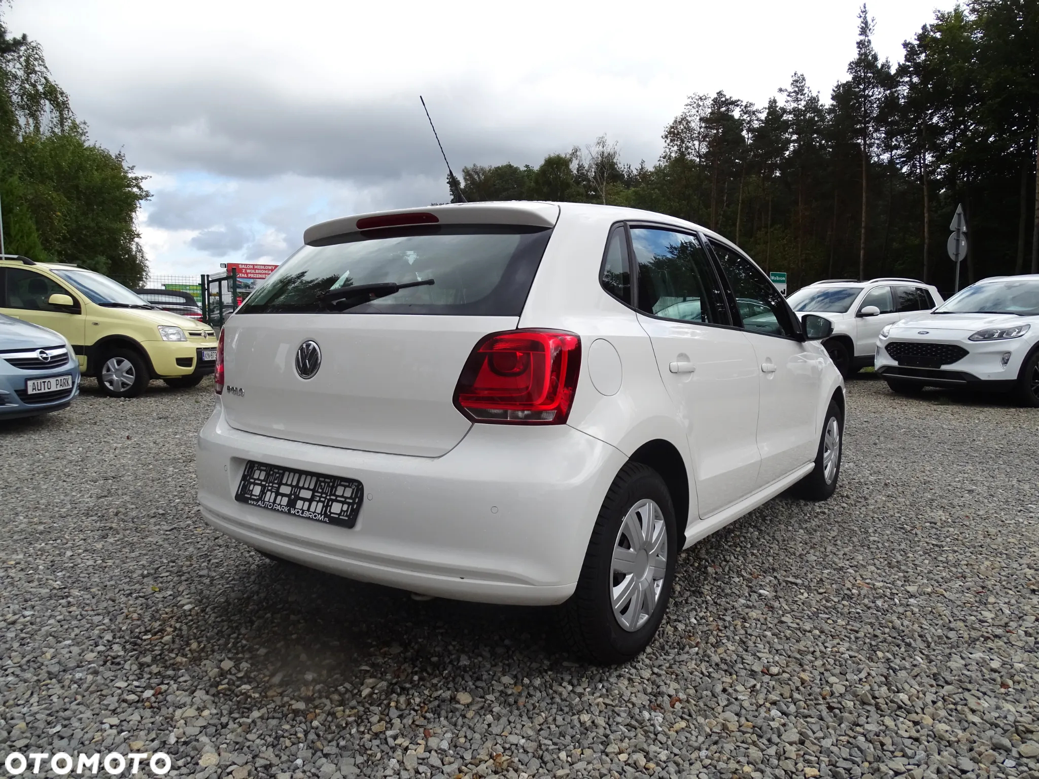 Volkswagen Polo 1.2 Blue Motion Technology Comfortline - 13
