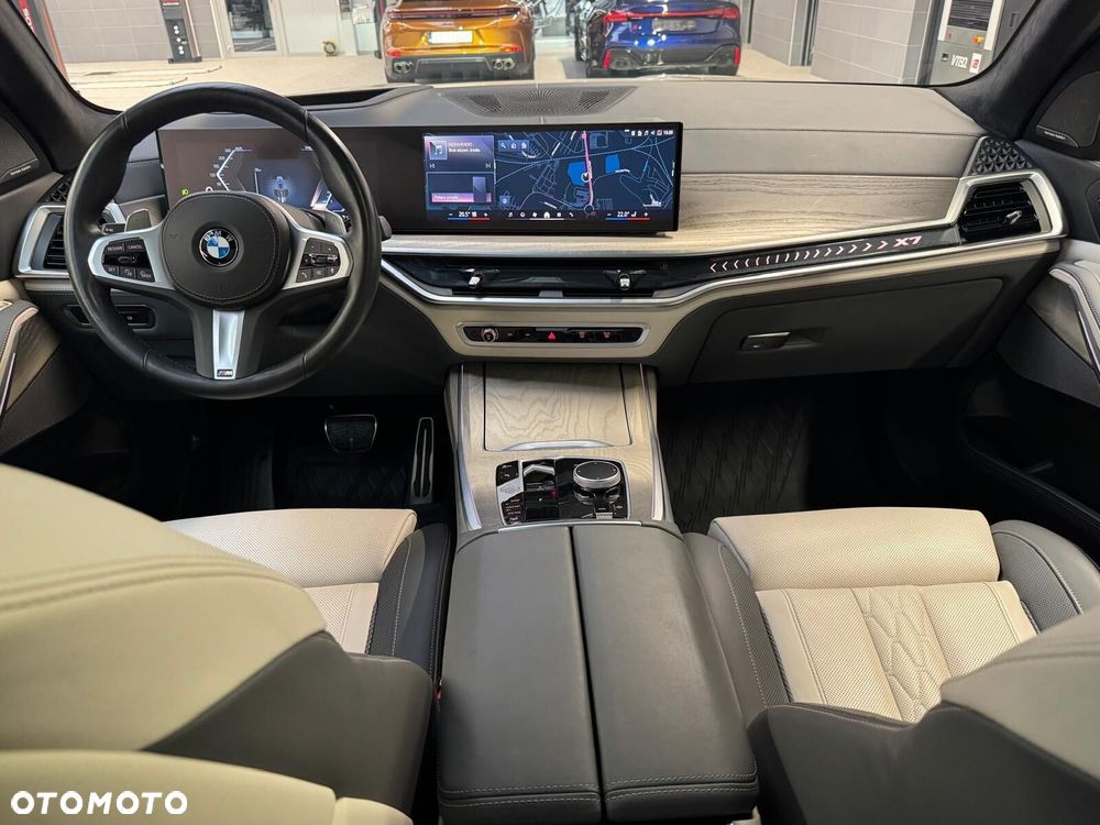 BMW X7 - 13