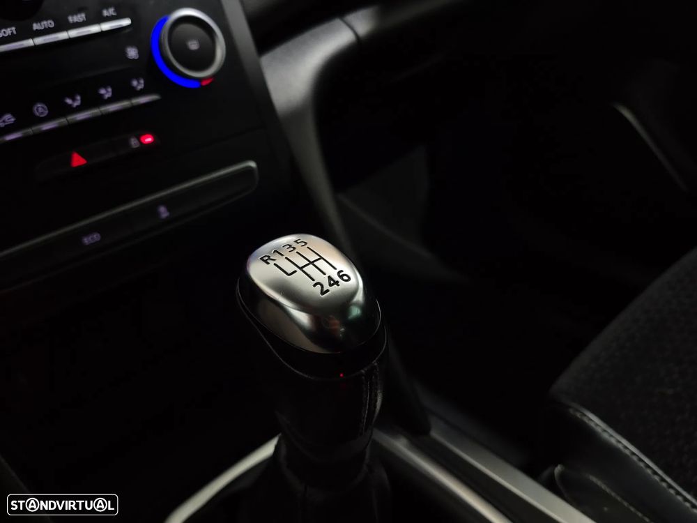 Renault Mégane Sport Tourer 1.5 dCi Intens - 26