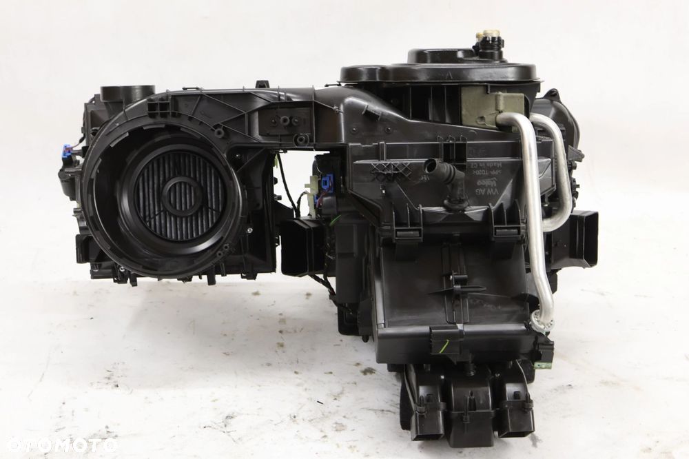 Audi A3 S3 nagrzewnica 5Q1820005AL