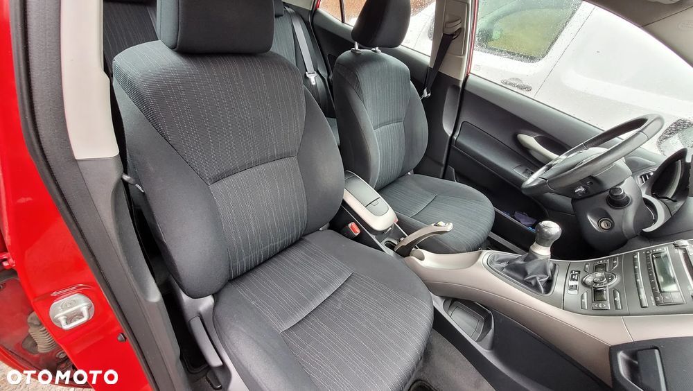 Toyota Auris 1.6 VVT-i Sol - 11