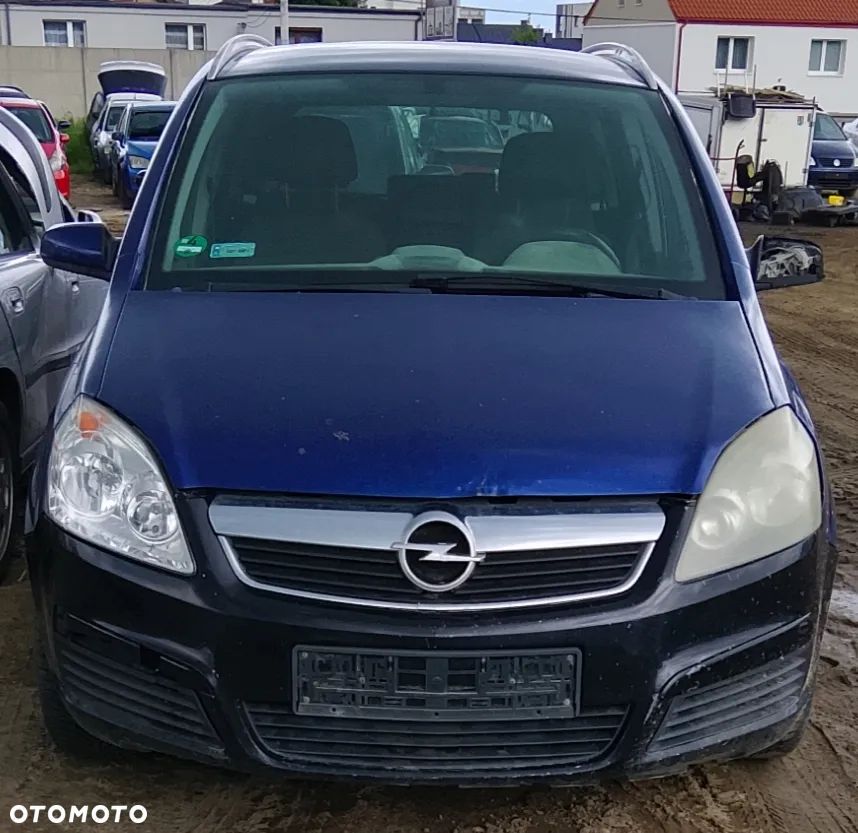 OPEL ZAFIRA B 1.9 CDTI 1.8 BENZYNA - 2