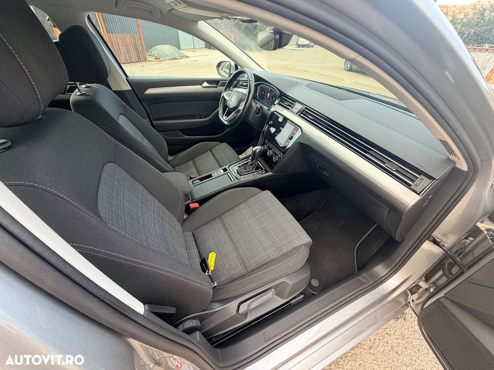 Volkswagen Passat 2.0 TDI DSG Comfortline - 16