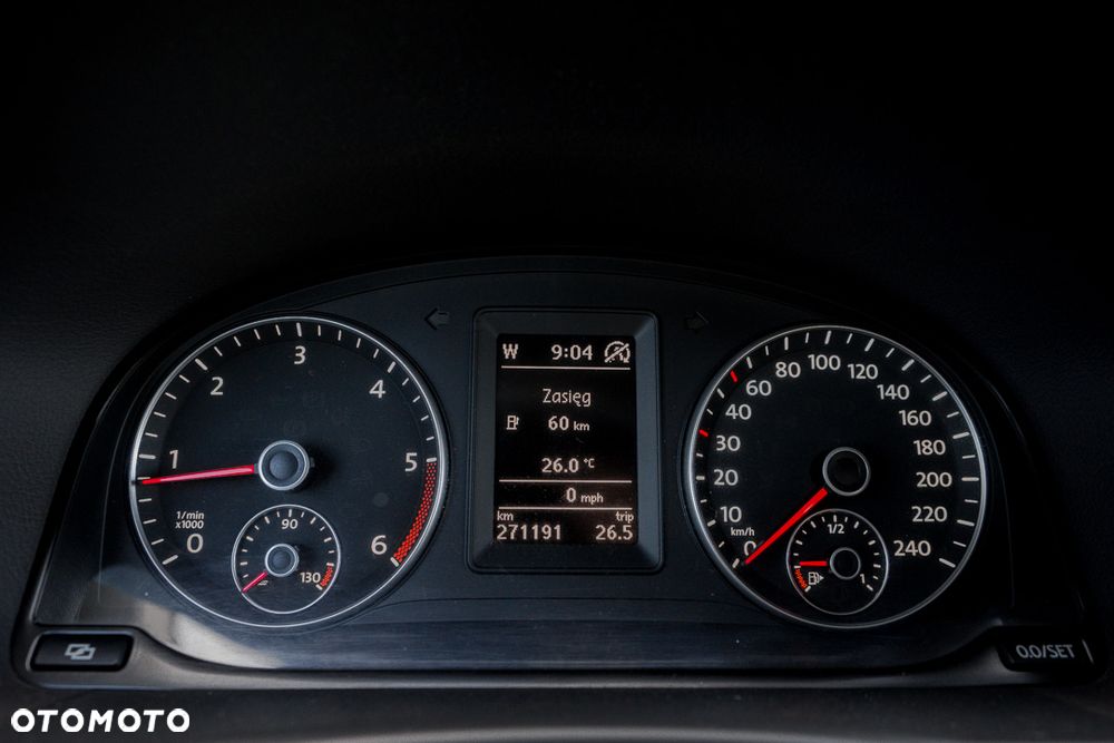 Volkswagen Touran 2.0 TDI Highline - 21