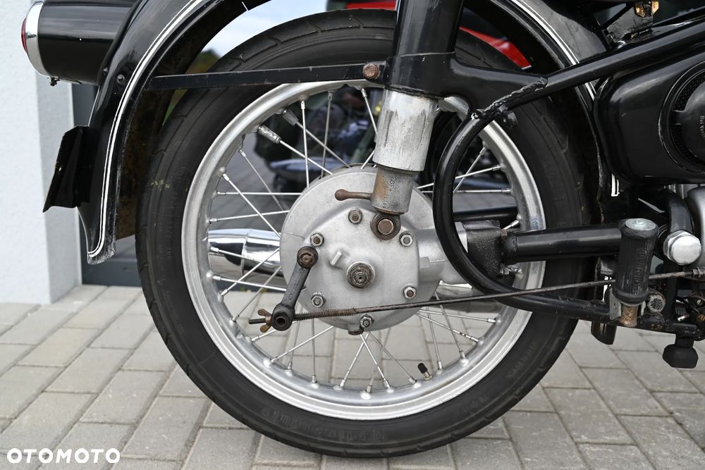 BMW R - 26