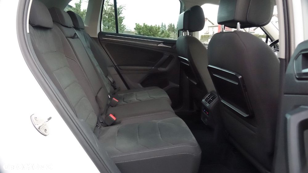 Volkswagen Tiguan - 29