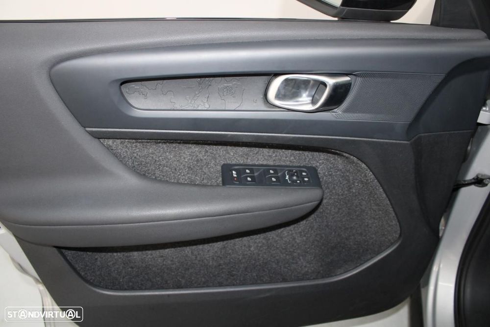Volvo XC 40 Recharge 69 kWh Single Motor Core - 8