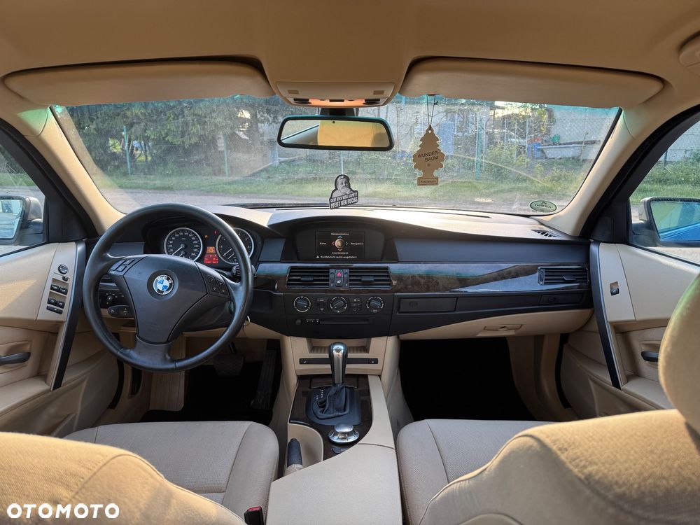 BMW Seria 5 - 25