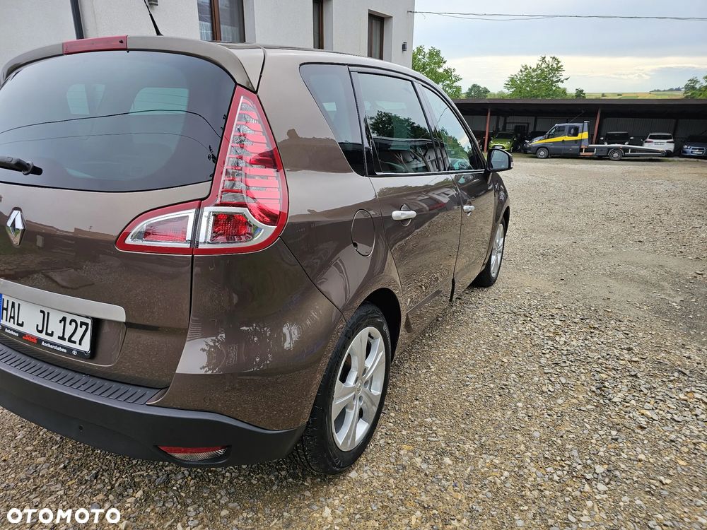 Renault Scenic - 28