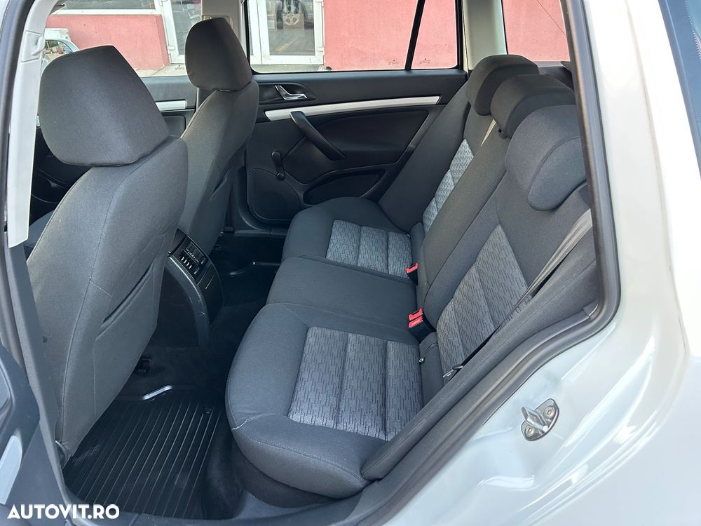 Skoda Octavia 1.6 TDI Ambition - 7