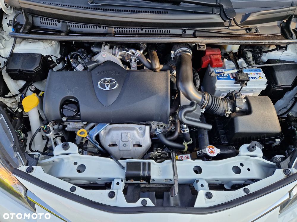 Toyota Yaris 1.5 Active - 13