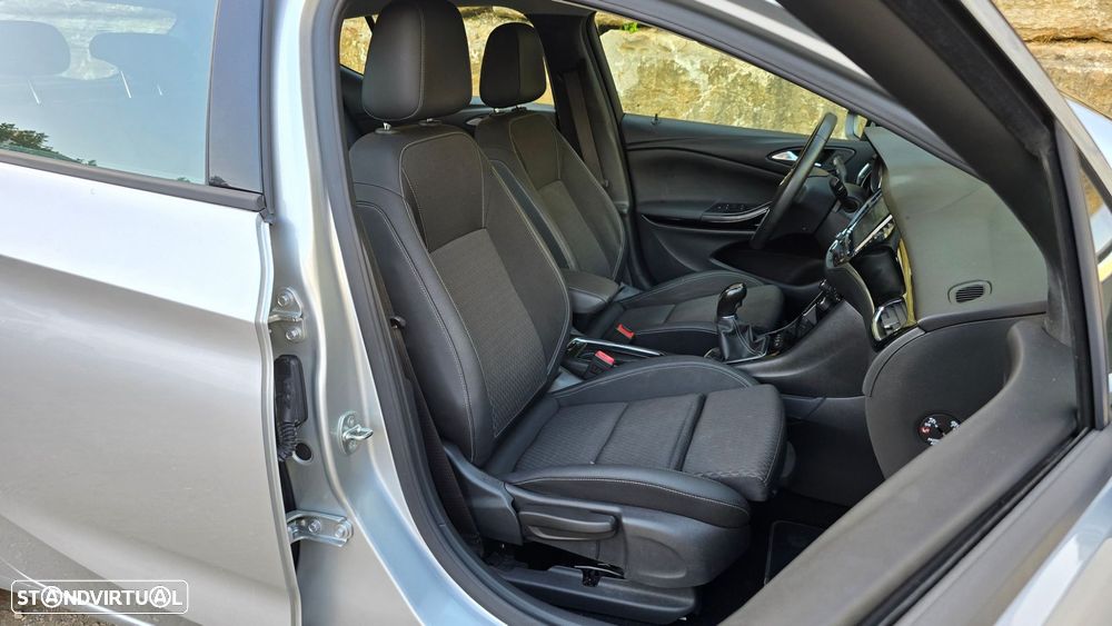 Opel Astra 1.0 Innovation S/S - 36