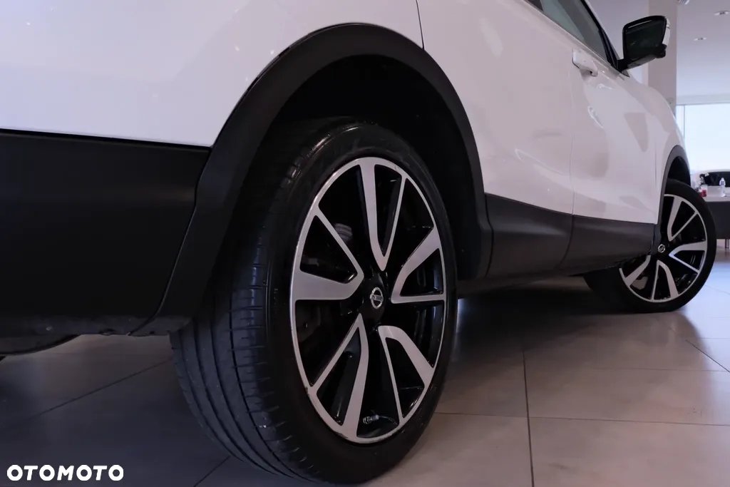 Nissan Qashqai 1.6 dCi 4x4 I-Way S&S - 16