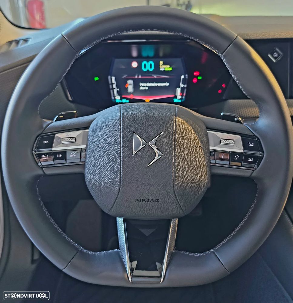 DS DS4 E-TENSE 225 BASTILLE - 24