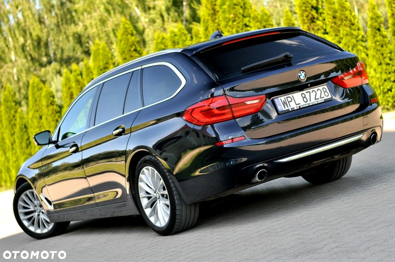 BMW Seria 5 520d Luxury Line sport - 3